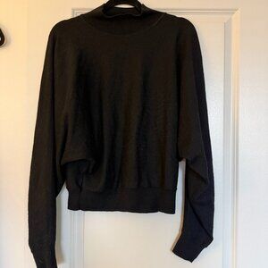 H&M Black Lightweight Long Sleeve Sweater Size Medium Minimalist Basic